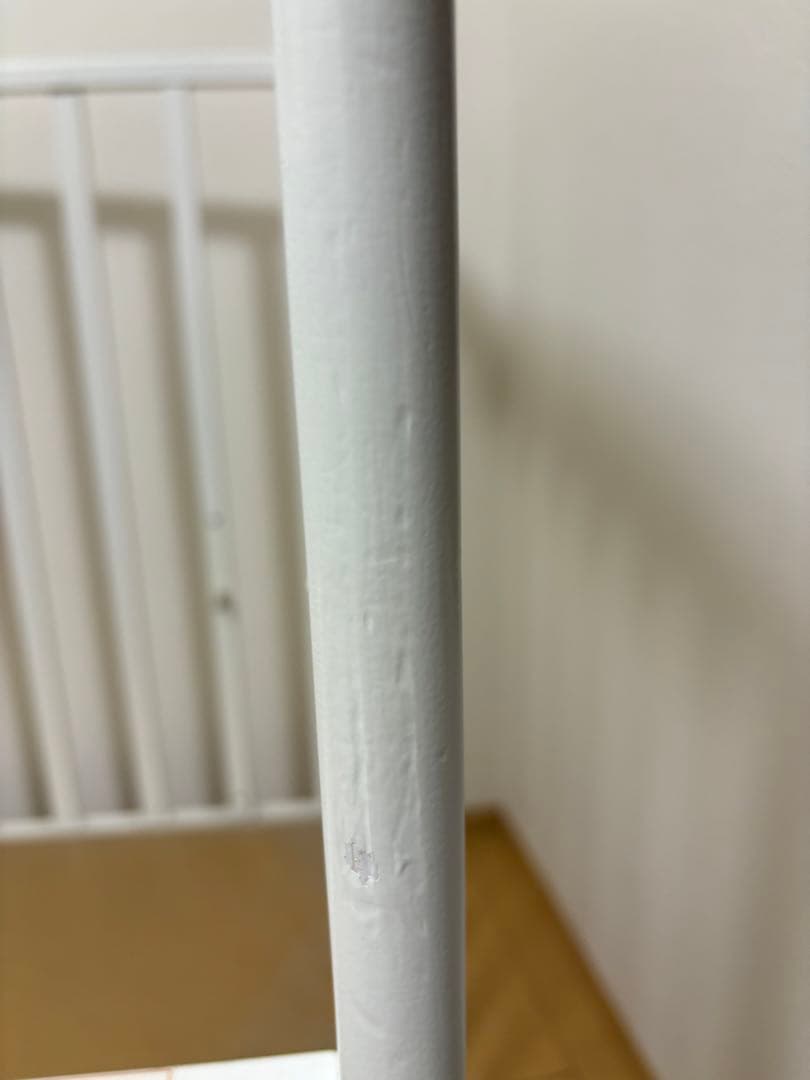 カトージ　ベビーベッド　ホワイト