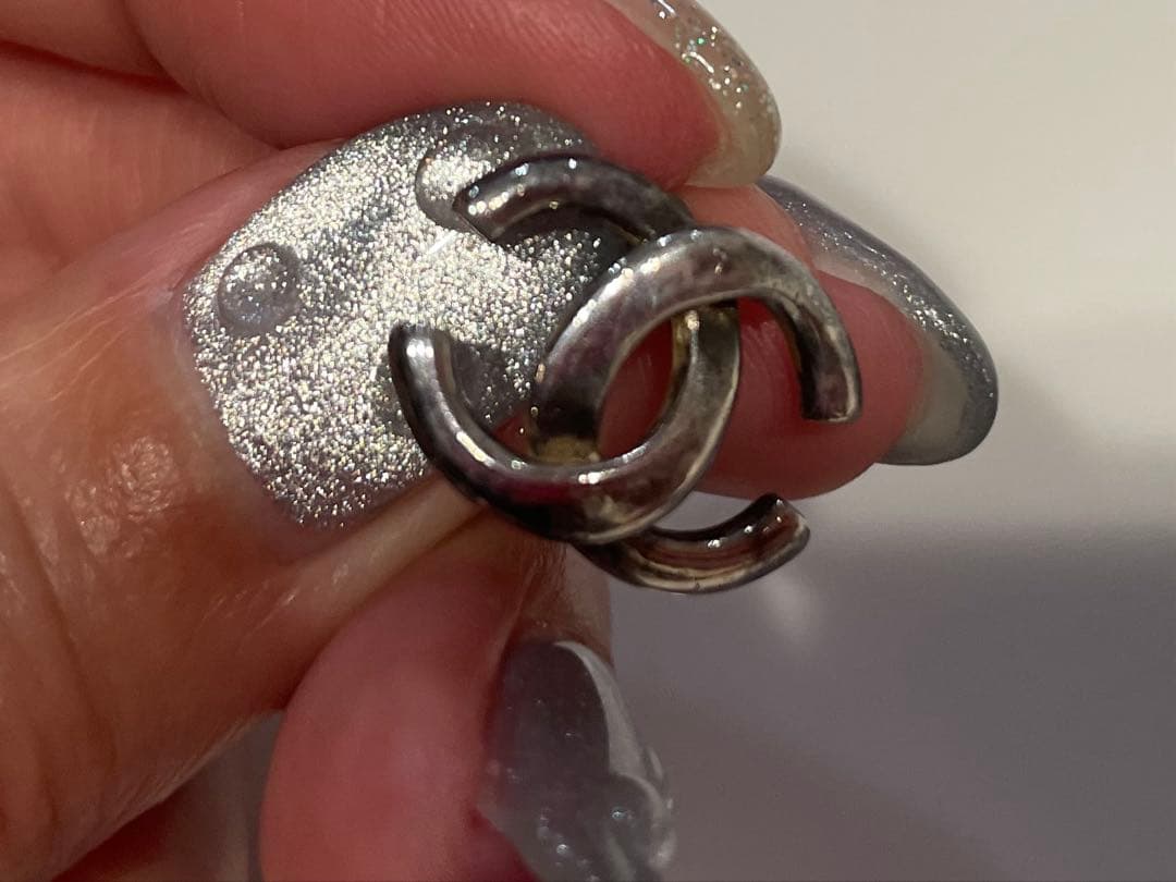 CHANEL シルバー ダブルCロゴ ピアス