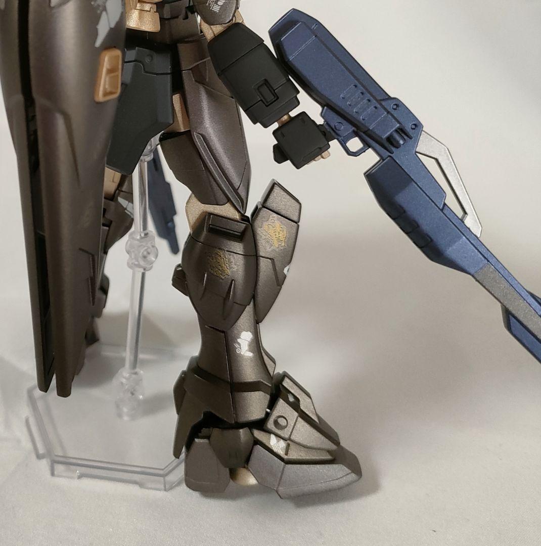 ガンプラ 塗装済完成品 HGAC 1/144 ウイングガンダムゼロ
