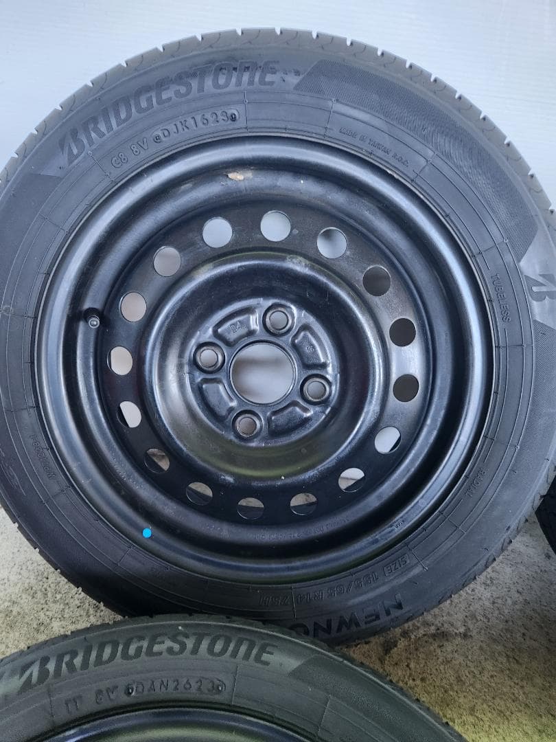 送料込☆2023 ブリヂストン タイヤホイールセット155/65R14☆4本