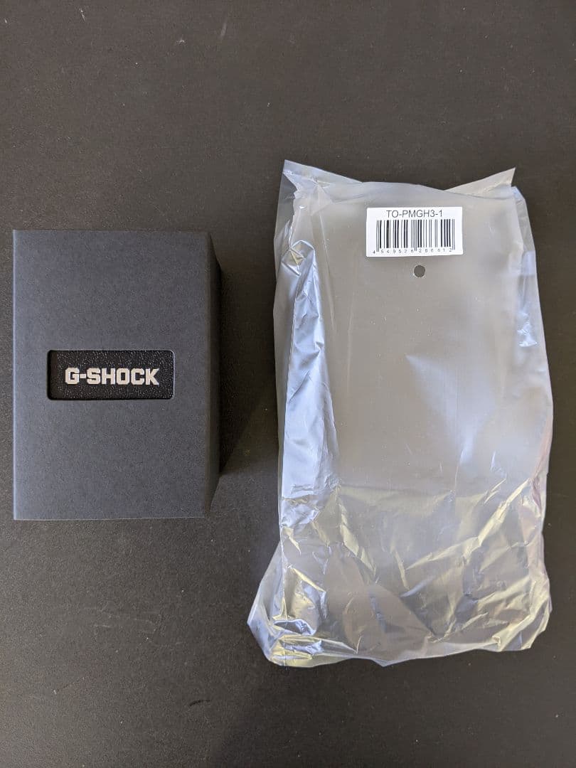 新品　DW-5600BBR-1JF　G-SHOCK　ブラック ＆ ボールドレッド