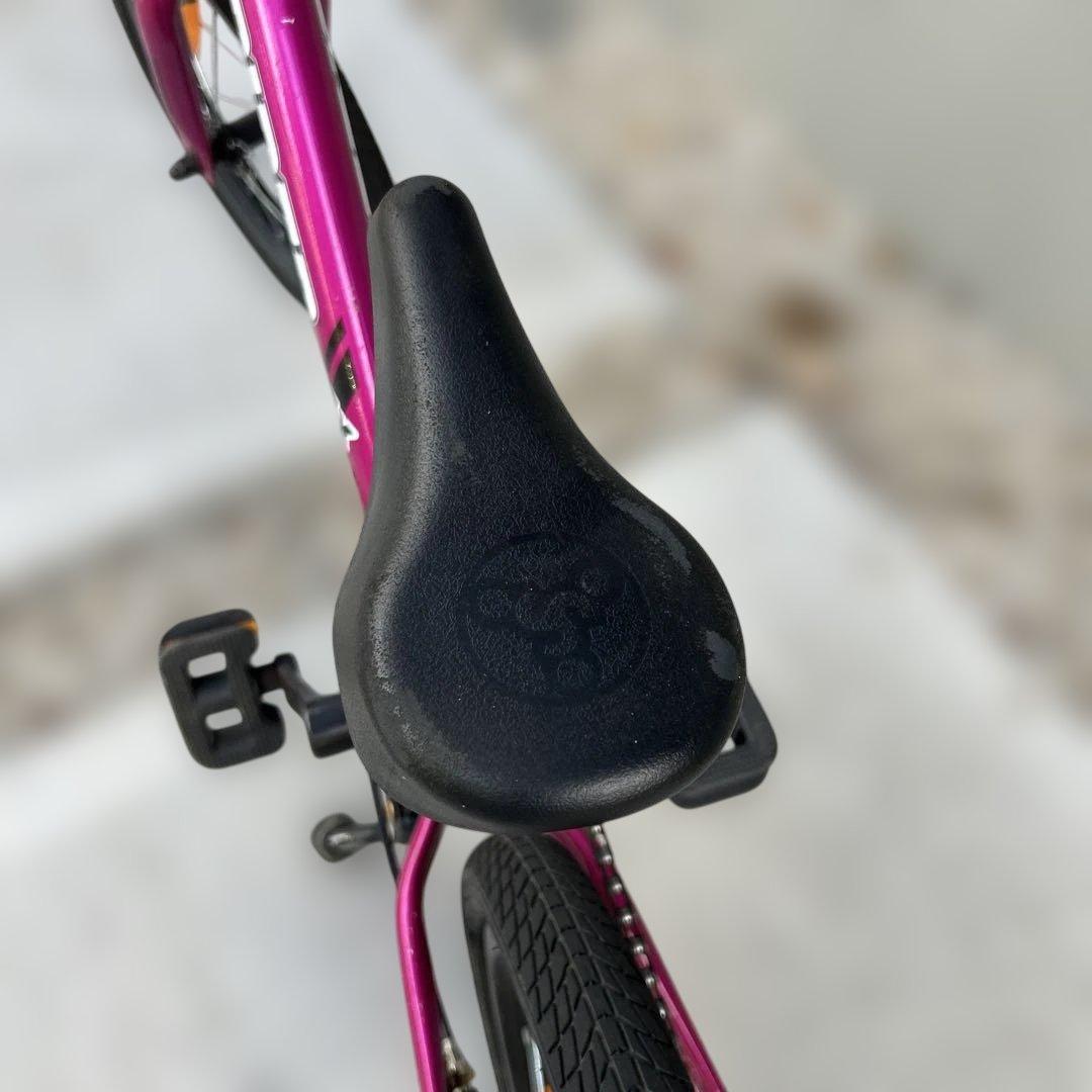 引取り限定　ストライダー　STRIDER 14x