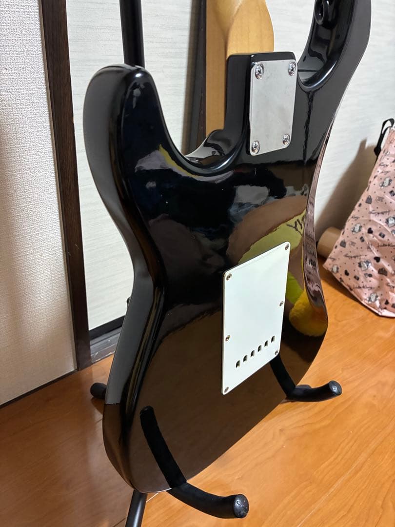 ギター Squier Stratocaster Piggy HU-8300 tuner
