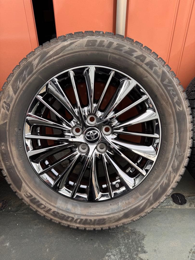 ゆう様30アルファード　エグゼクティブラウンジホイール　スタッドレスタイヤセット