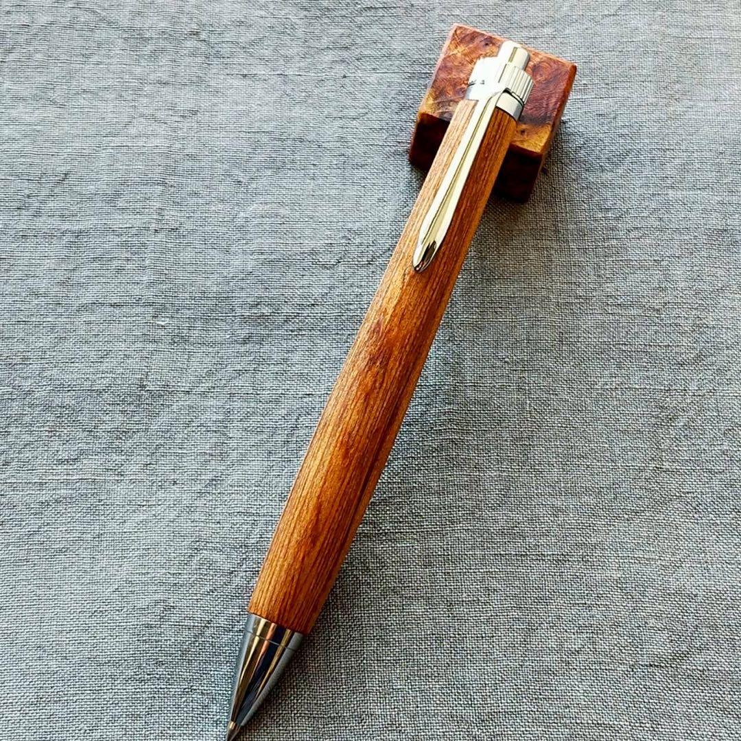 伊勢神宮　御山杉　ハンドメイド　木軸ボールペン　G2　天然木　シルバー