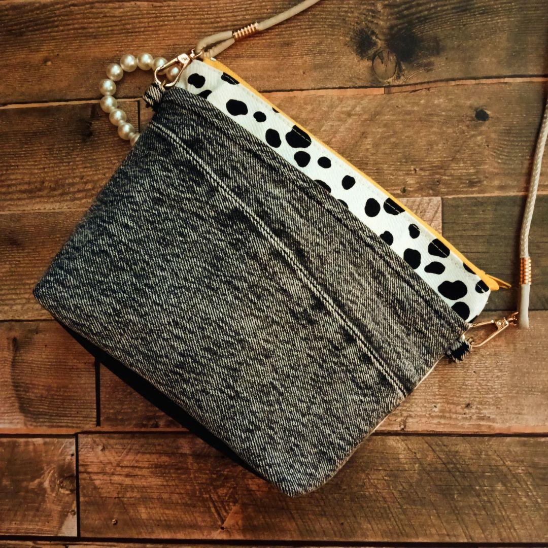 デニムリメイク　ショルダーバッグ　ハンドメイド