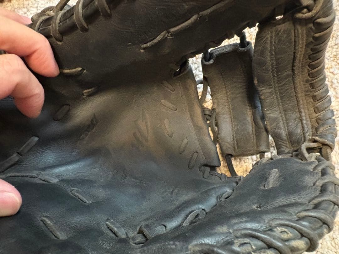 MizunoPro 硬式グローブ 黒 専用袋付き