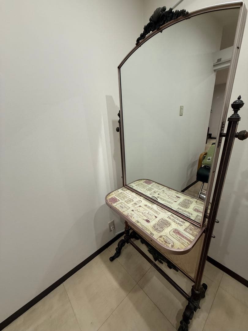 美容室用、両面自立式セット面　アンティーク