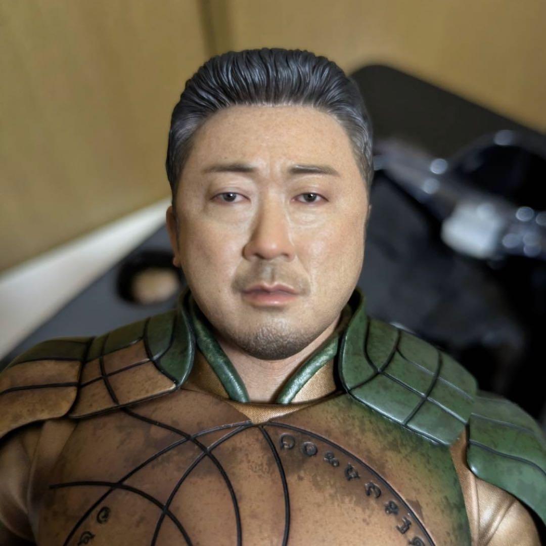 ホットトイズ エターナルズ 1/6スケールフィギュア ギルガメッシュ①