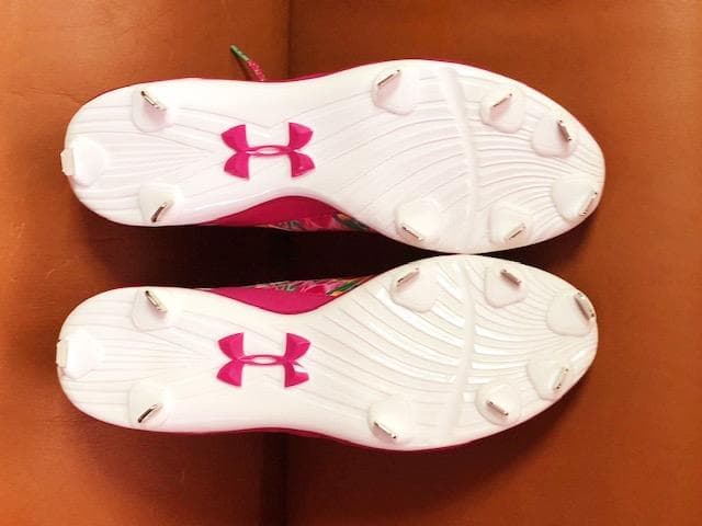 新品アメリカ限定☆アンダーアーマー★野球用☆MLBフラワー☆30.5cm