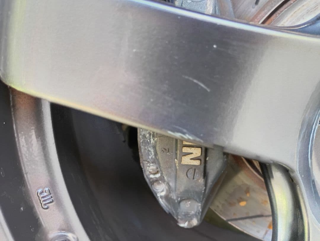 アドバンＴＣ4　2022年　18インチタイヤ付2本　114,3　5Ｈガンメタ①