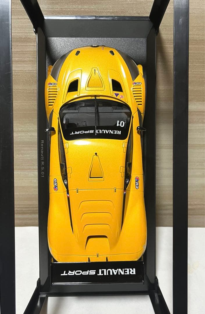 NOREV 1/18 ルノー R.S.01 2015 オフィシャル イエロー