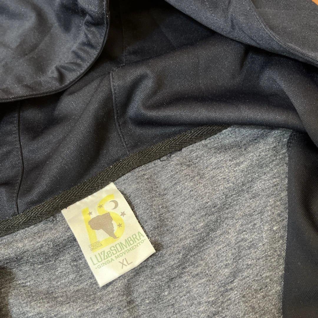 ルースイソンブラ　LUZeSOMBRA 上下セットアップXL大人用