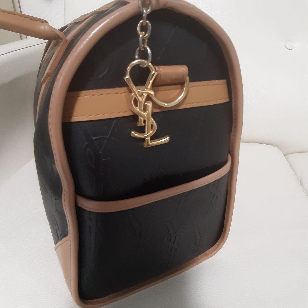 YSL エンボス加工 ハンドバッグ　イヴ・サンローラン　ミニボストン総柄　レザー