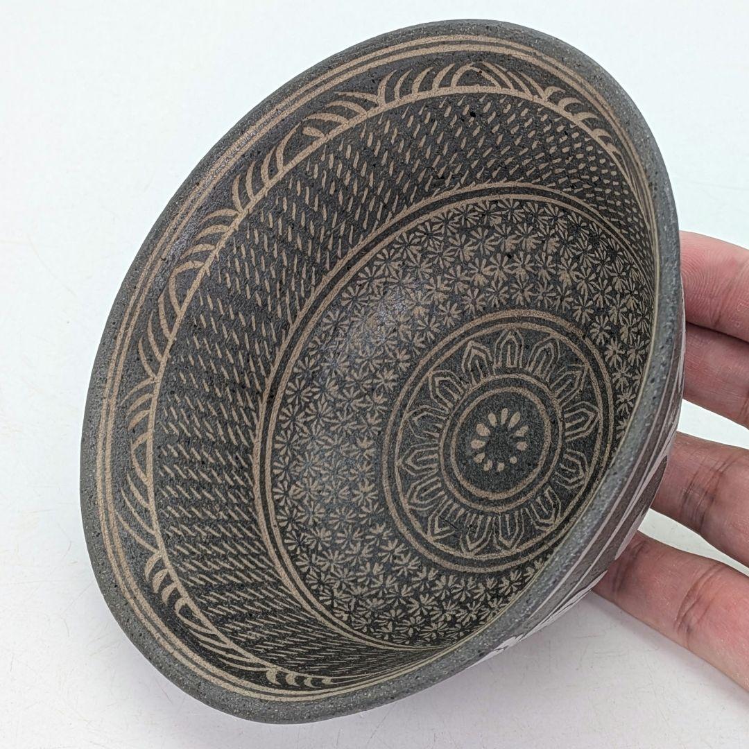 新羅窯 柳孝雄 新羅土器茶盌 共箱 抹茶碗 抹茶茶碗 茶道具 茶器 食器 在銘