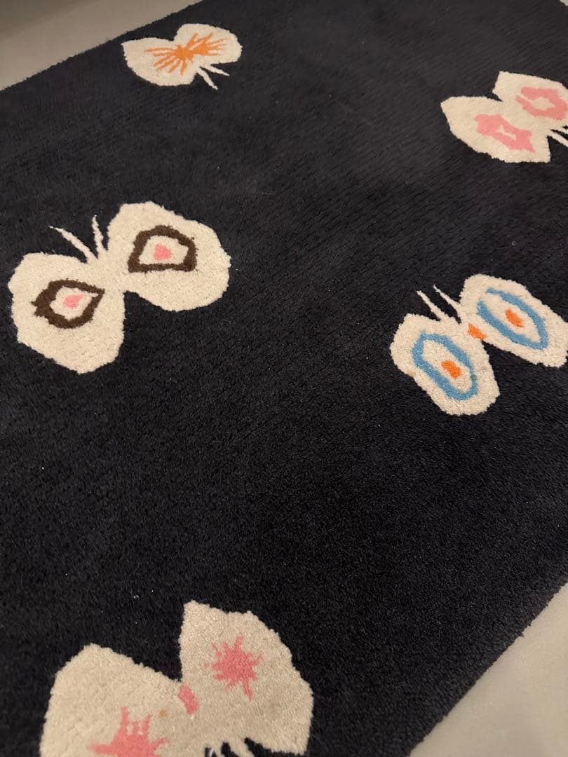 mina perhonen 蝶モチーフラグ　hana hane ラグ