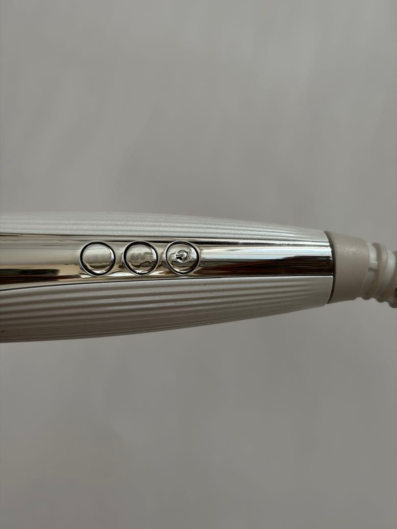 ディーン 32mm ホワイト美品