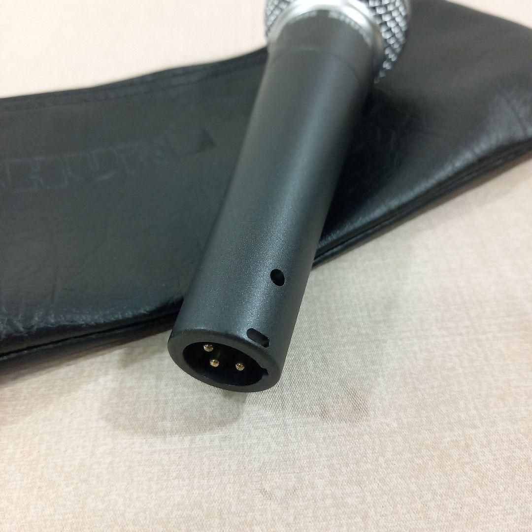 SHURE ボーカル用ダイナミックマイク SM58 レザーケース付き①