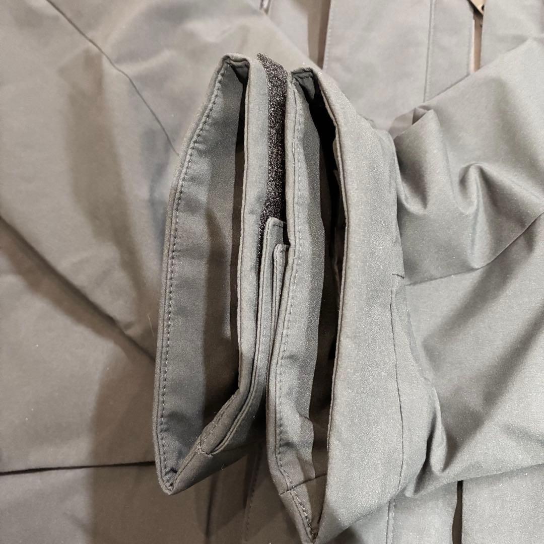 【試着のみ】UNIQLO ハイブリッドダウンパーカ Lサイズ ブラック