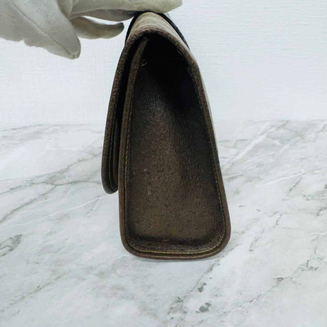 ✨GUCCI✨グッチ✨GG柄✨シェリーライン✨ブラウン✨クラッチバッグ✨