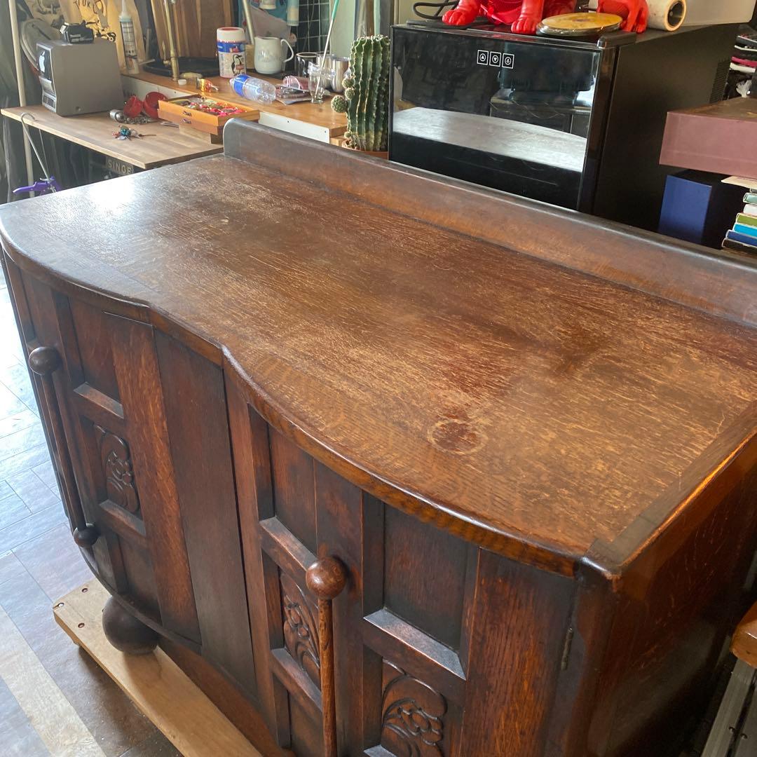 イギリス アンティーク 家具 キャビネット リビングボード 食器棚 飾り棚 収納