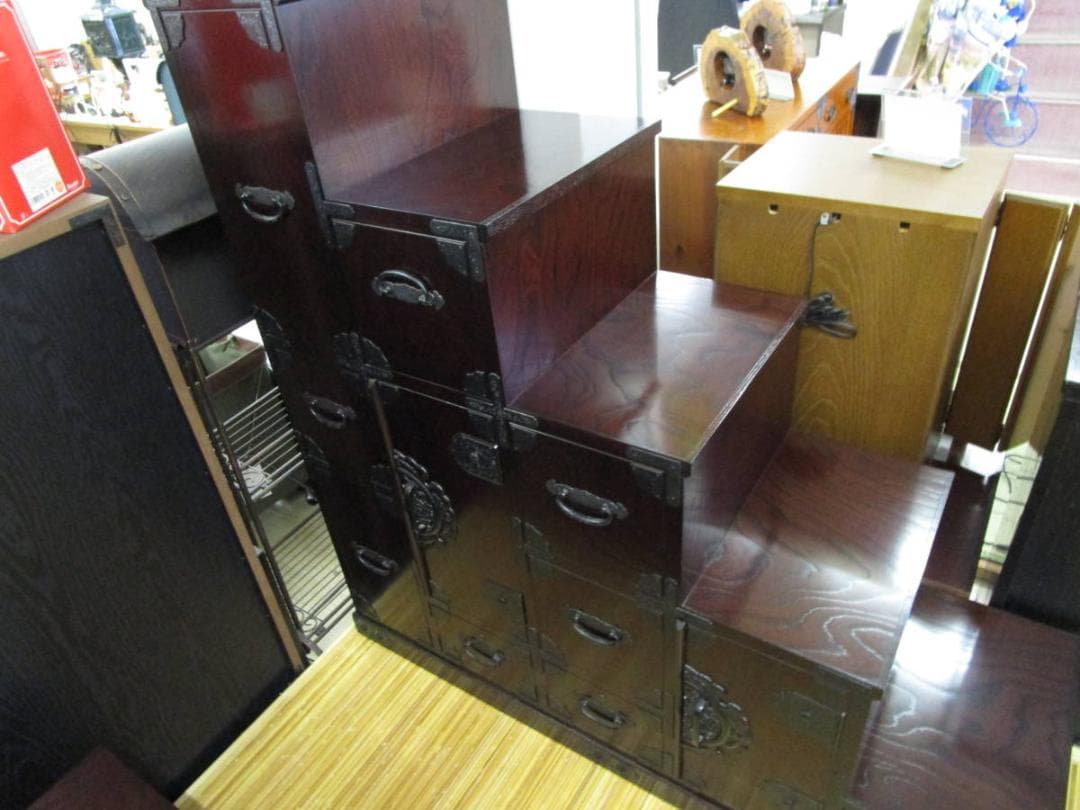 伝統　筑後民芸　階段箪笥　伝統工芸家具　階段型収納　古民家風　店舗ディスプレイ