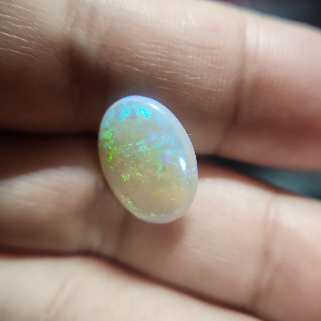 天然 エッグインオパール 3.920ct