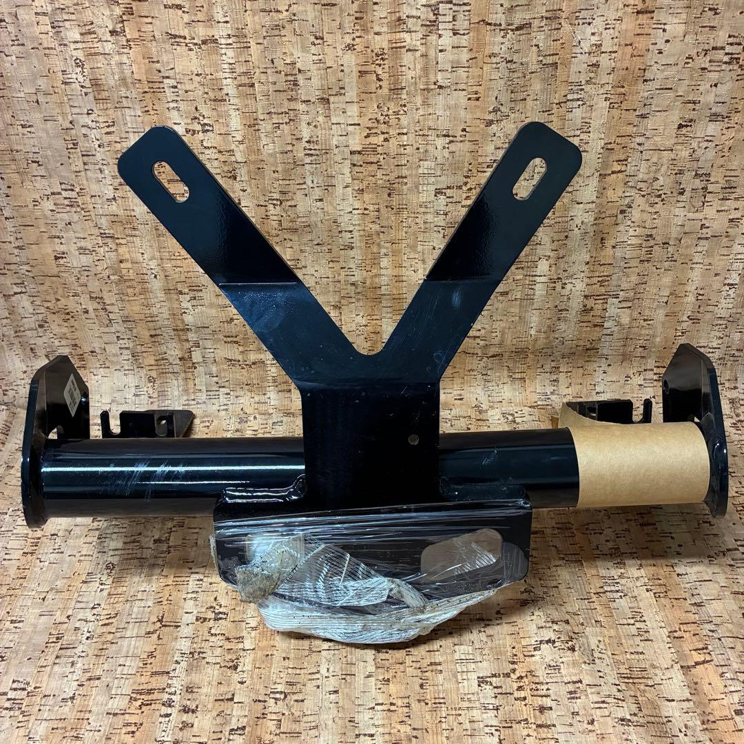 CURT トレーラーヒッチ 2inchレシーバー￼/クラス3