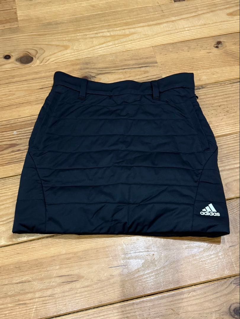 adidas 中綿ベスト×スカート セットアップ XS 黒 ゴルフ 防寒