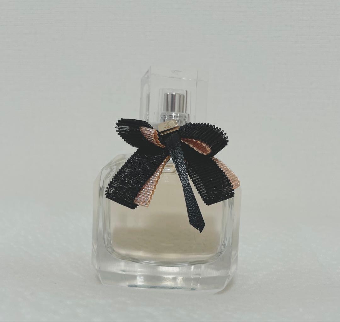 イヴ・サンローラン モンパリ リュミエール オーデトワレ 50ml