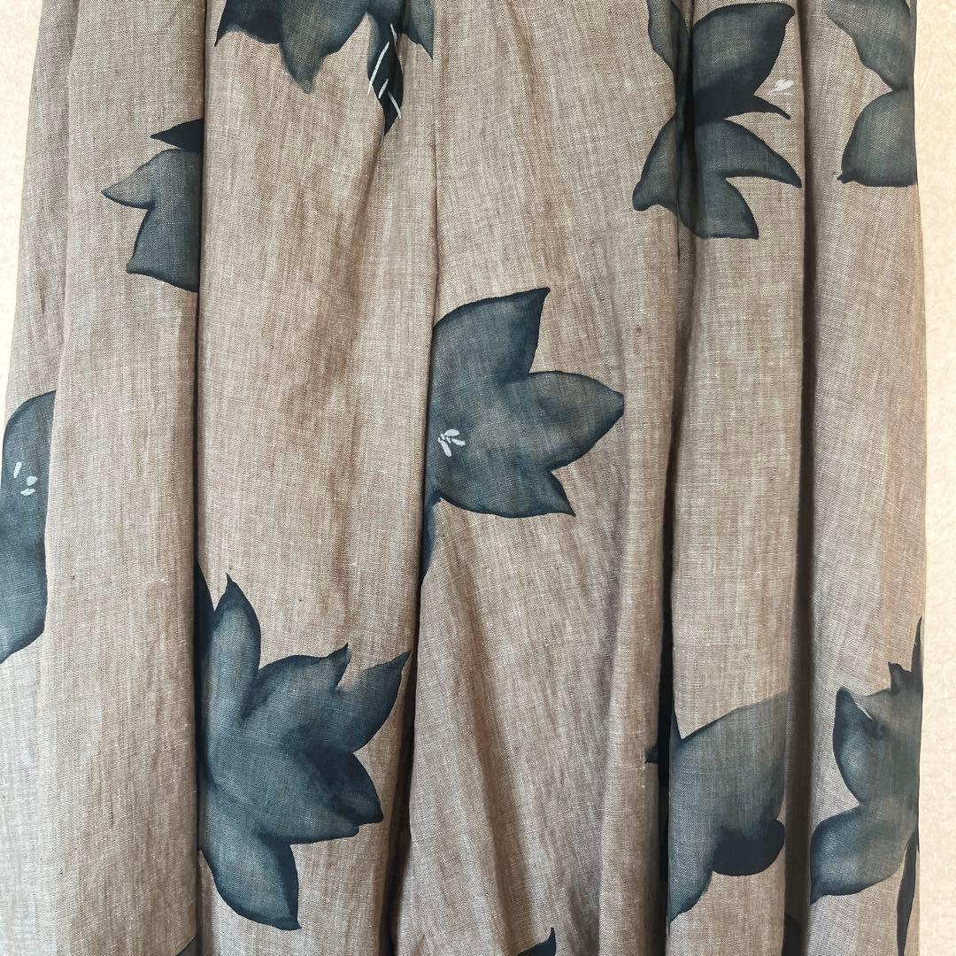 【美品】パラスパレス 花柄ガウチョパンツ グレー系