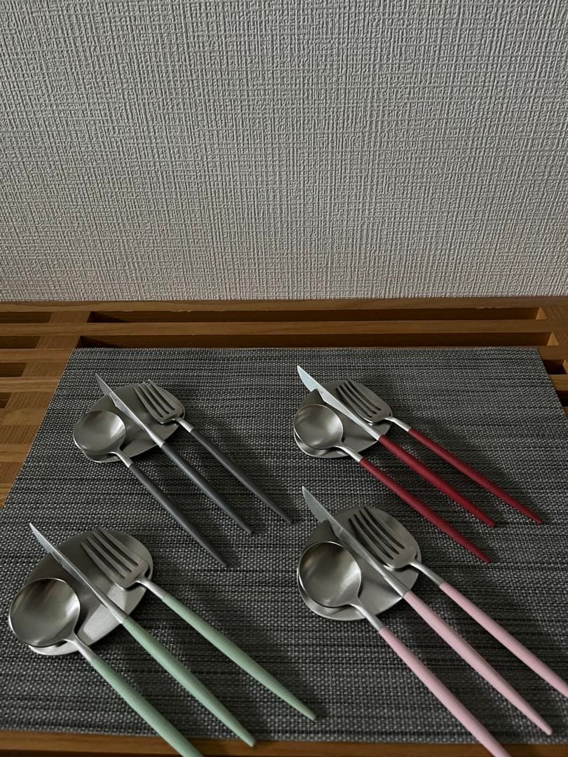 クチポール Cutipol 正規品 カトラリーレスト