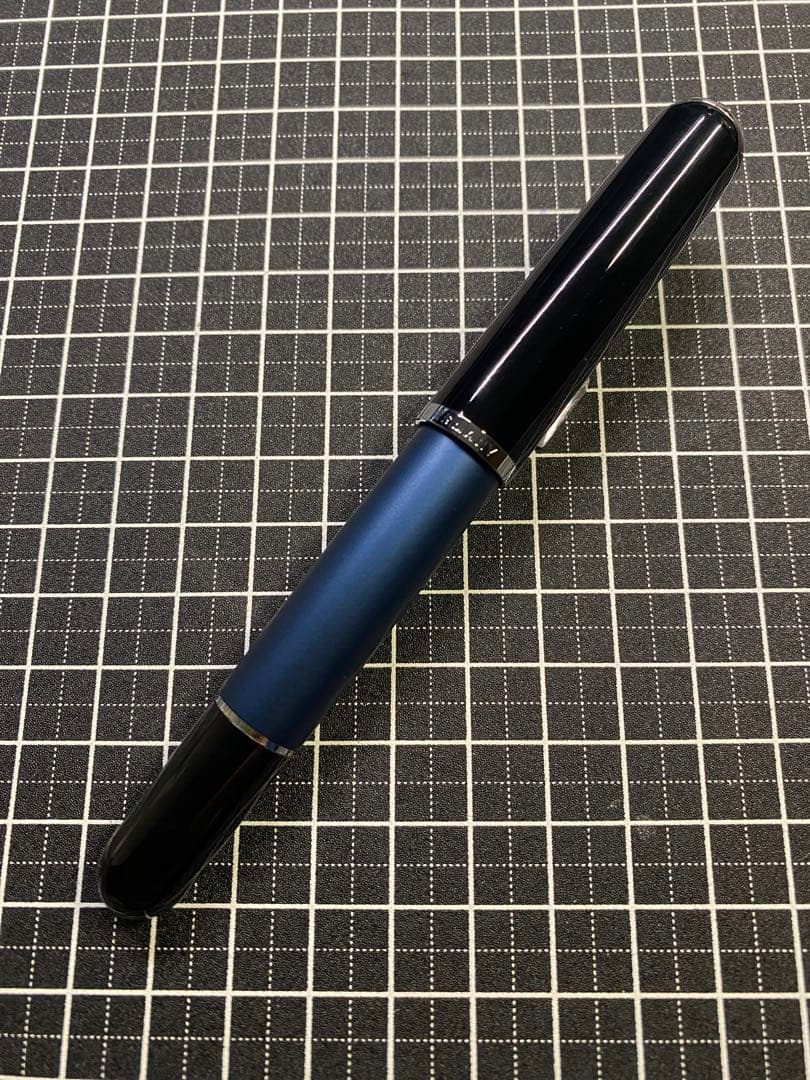 PELIKAN P360 EPOCH Sapphire-blue 万年筆　字幅M