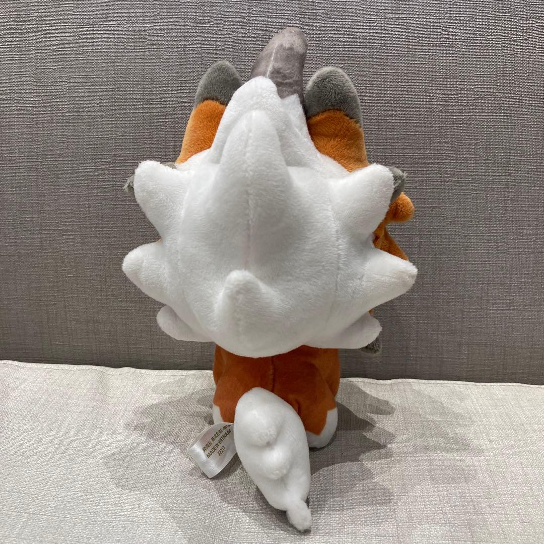 ポケモンドールズ ルガルガン たそがれのすがた ポケモンセンター限定 ぬいぐるみ