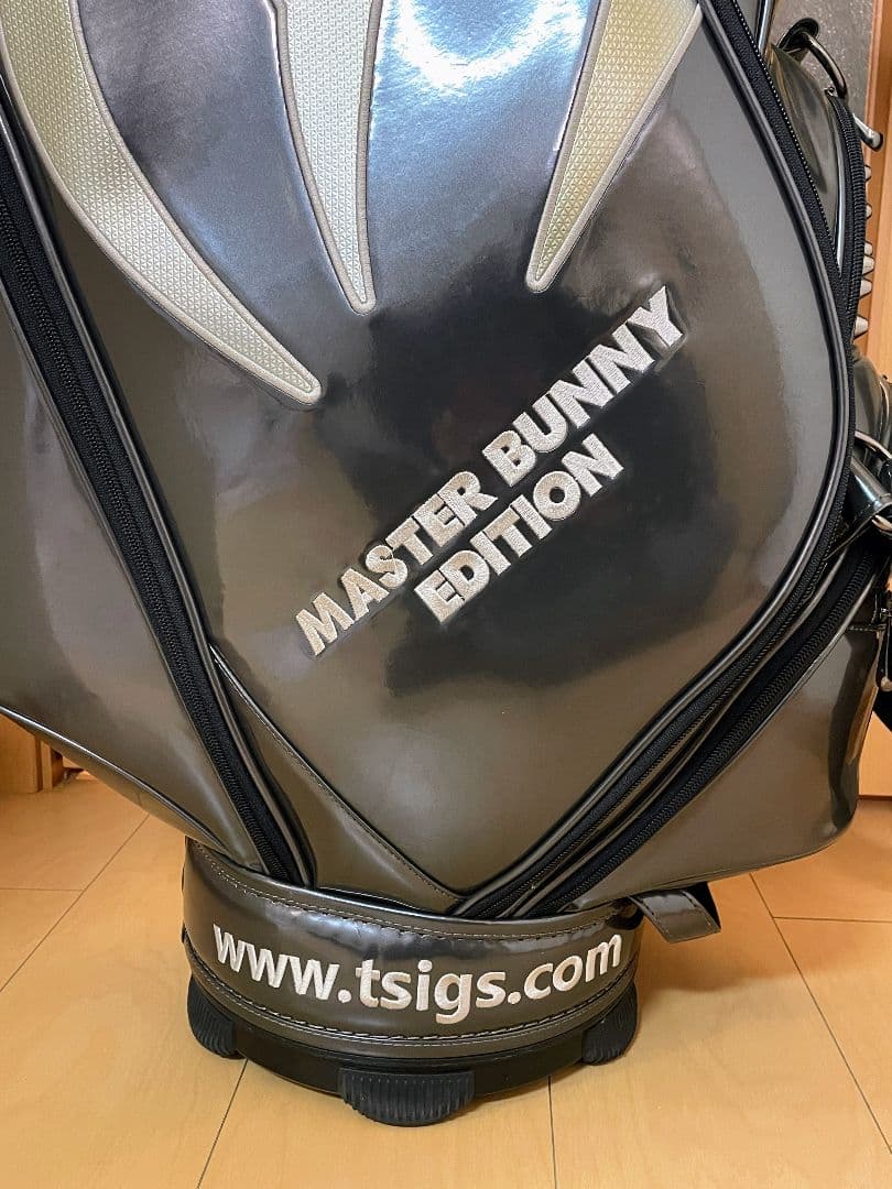 【Wネーム】マスターバニー★セントアンドリュース★キャディバッグ★ヘッドカバー付