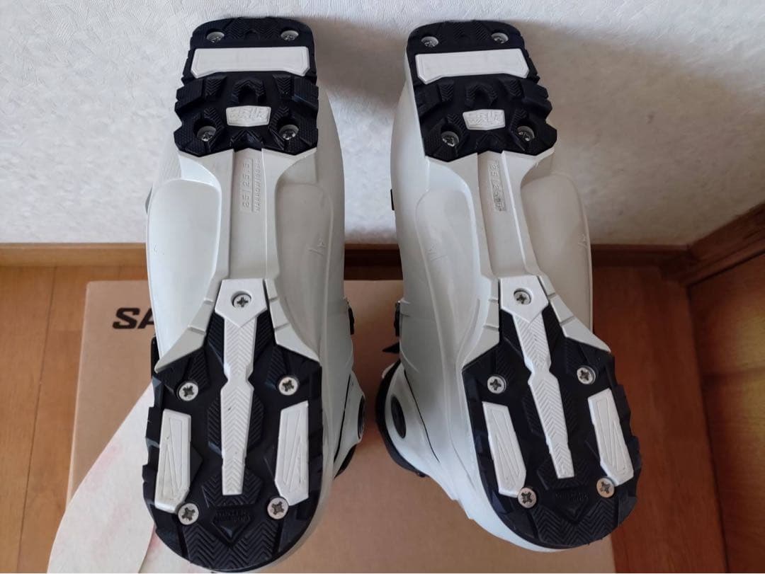 SALOMON Sプロ アルファ120