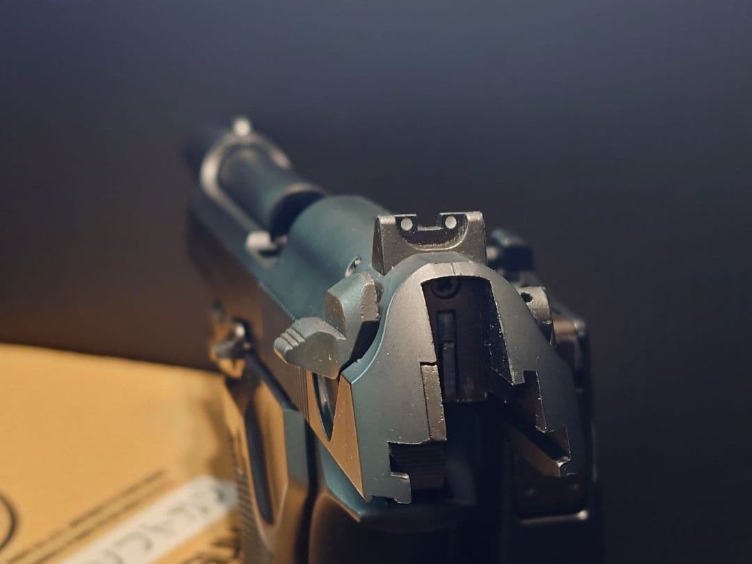 ウエスタンアームズ　ベレッタM92FS　超希少仕様　新品マガジン付き 動作OK