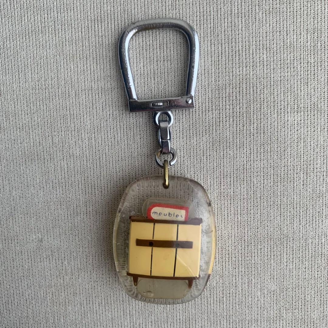 動くブルボンキーホルダー アニメ 家具【MEUBLES】 フレンチパブ