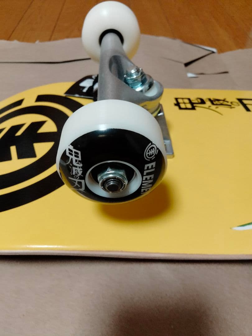 ELEMENT 鬼滅の刃　コラボコンプリートスケートボードデッキ