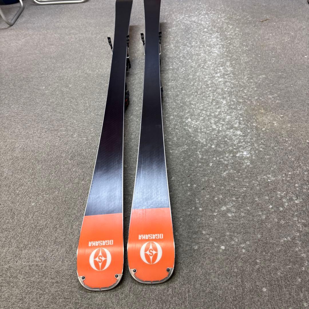 OGASAKA 2025〜2026 TCS スキー板滑走時間14日間使用傷あり。