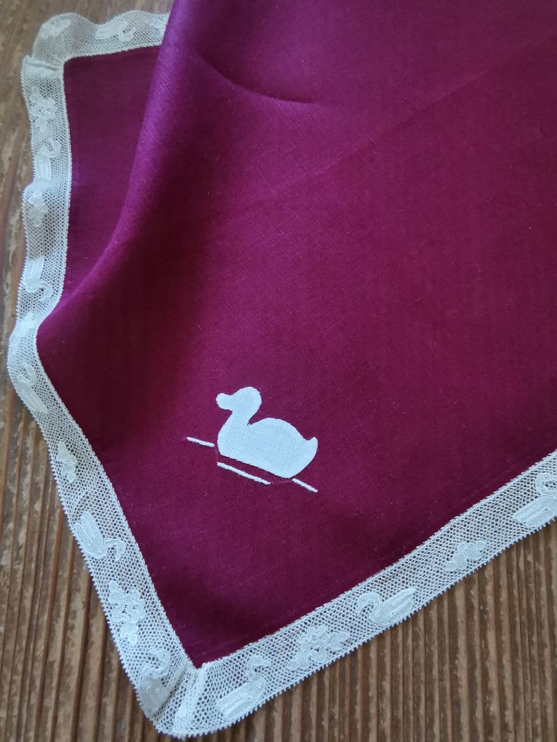 アンティーク 家鴨アップリケ刺繍 繊細な水鳥＆水草花アランソンレース クロス β