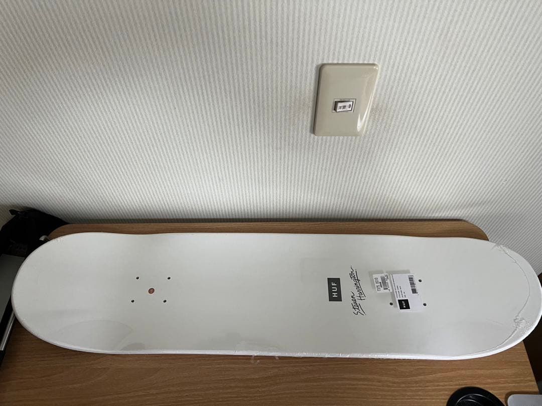 新品　HUF スケートボードデッキ Steven Harrington スケボー