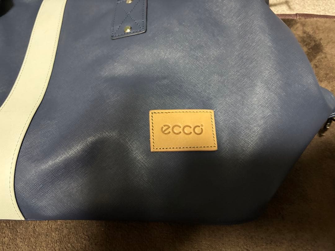 ecco ダッフルバッグ ネイビー
