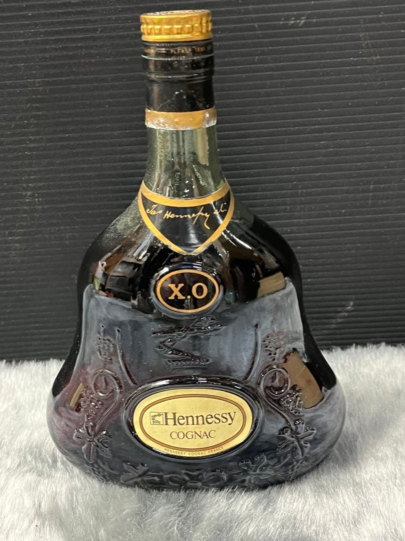 ヘネシー Hennessy XO 金キャップ グリーンボトル ブランデー　古酒