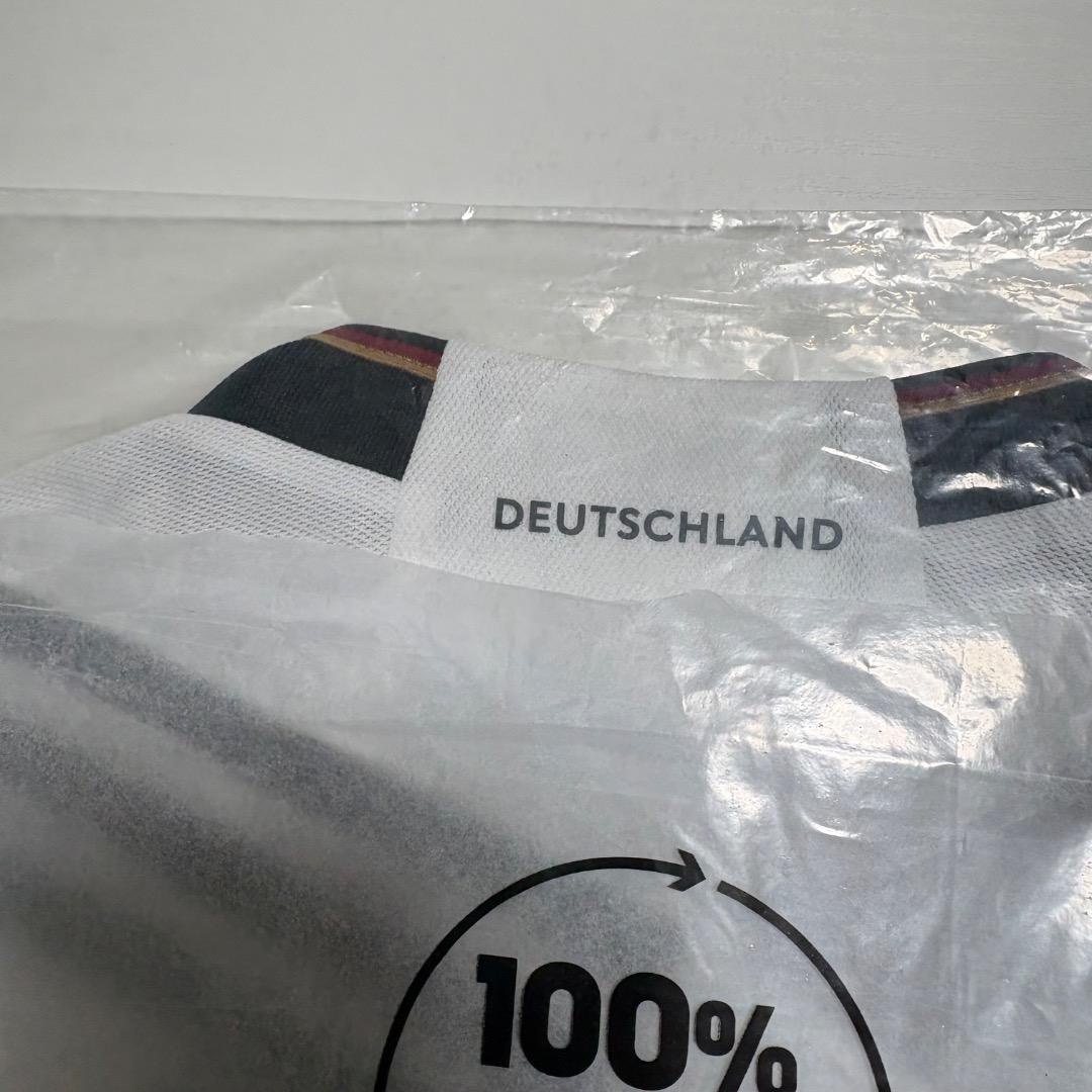 新品未開封　正規品　adidas　2022年　ドイツ代表　ユニフォーム　 L