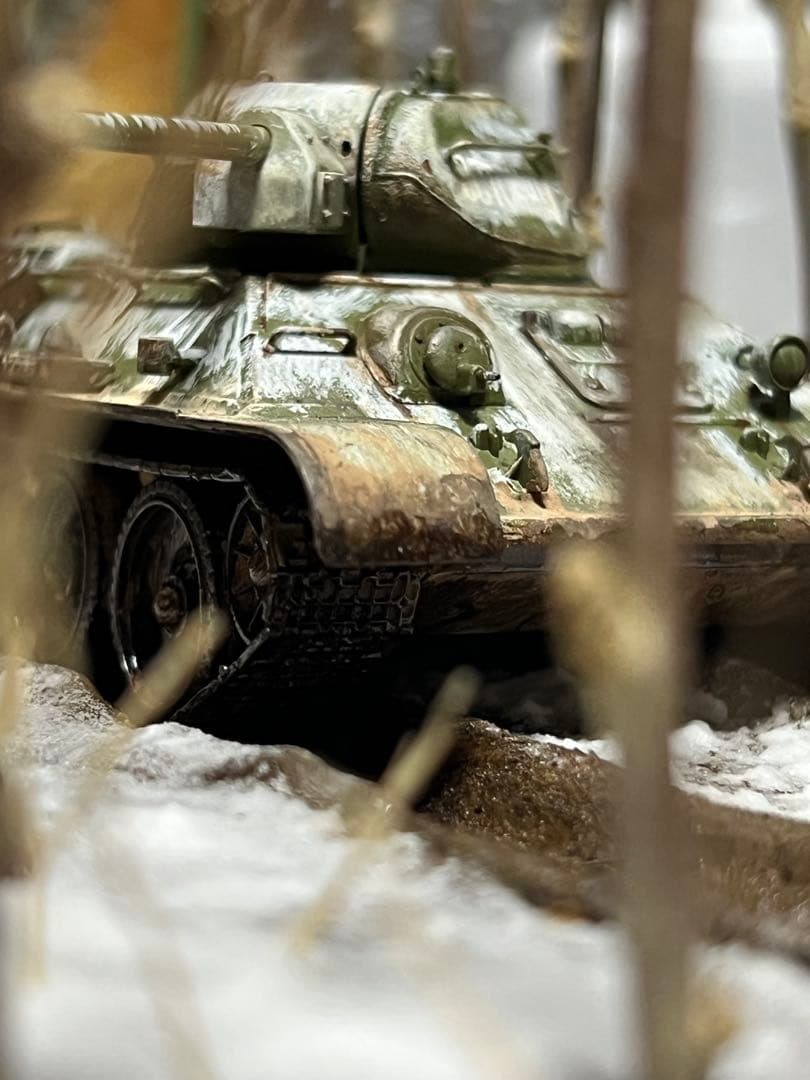 タミヤ1/48 T-34/76 ソ連戦車 ジオラマ仕立て