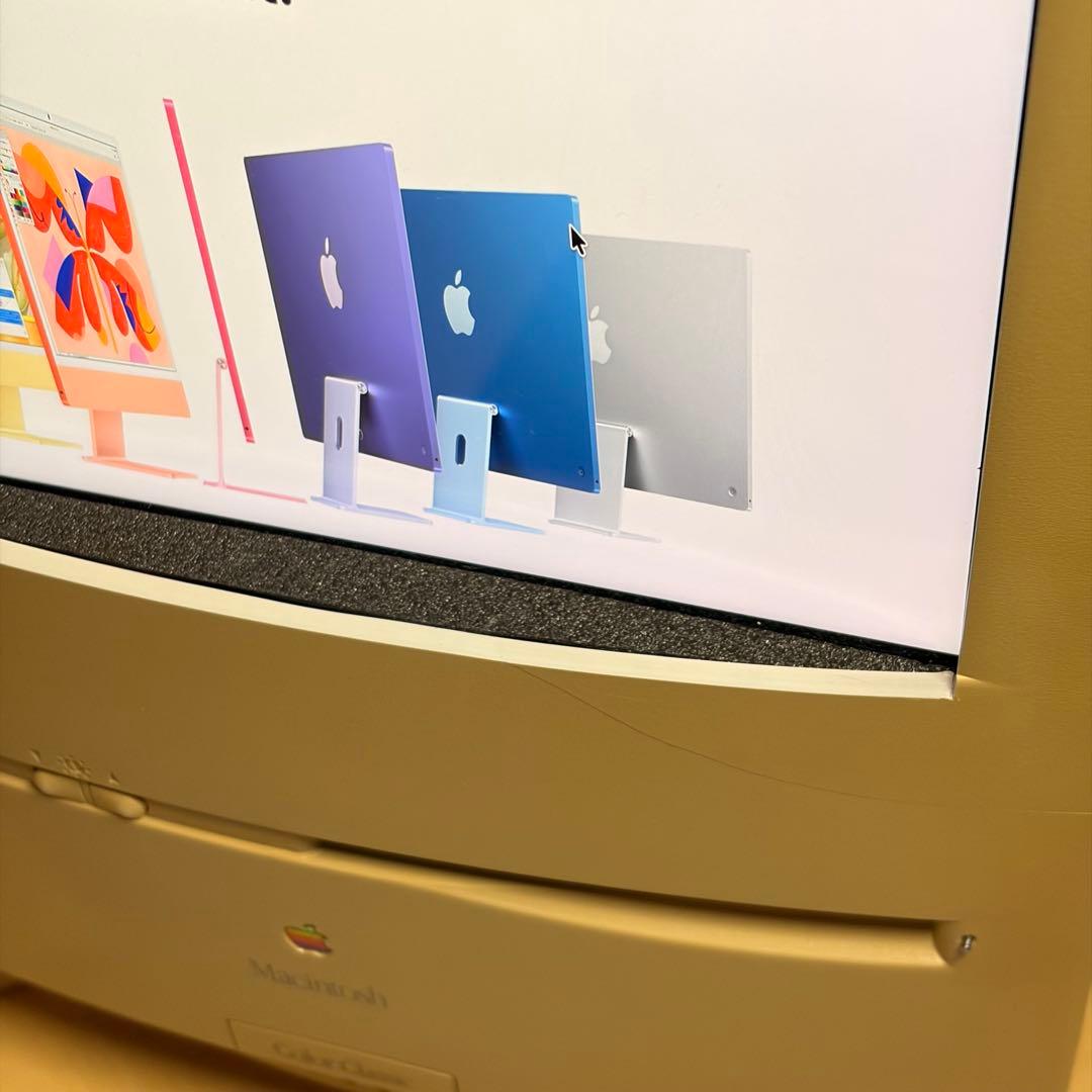 カラクラの筐体にiPadの液晶とHDMIコントローラーを組み込んだもの