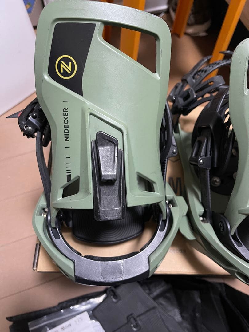 Nidecker Supermatic Lサイズ（OLIVE）｜23年モデル