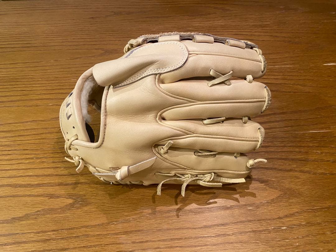 ミズノプロ軟式グローブ　投手用左投げ