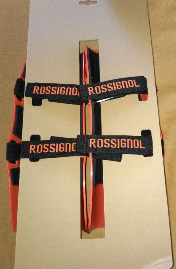 新品未使用 ロシニョール ROSSIGNOL レガース シンガード